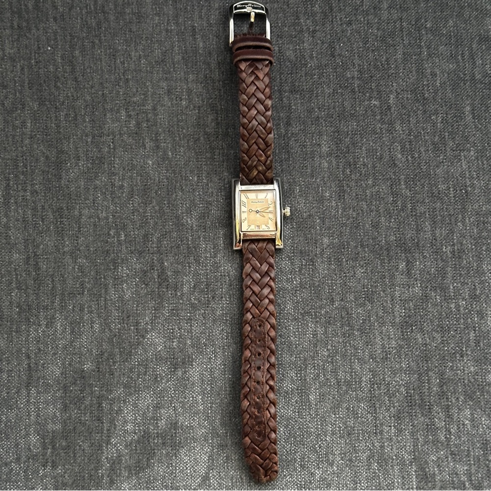 Tommy Bahama Watch. With new battery